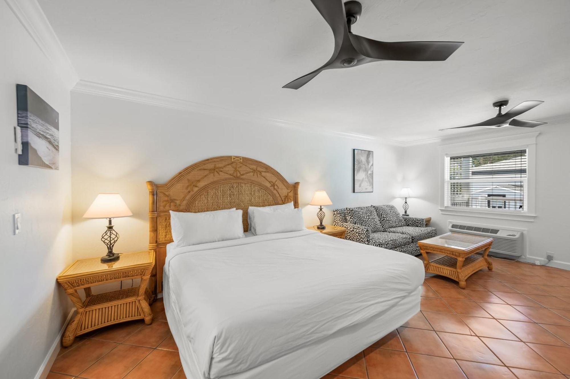 בראדנטון ביץ' Tropic Isle At Anna Maria Island Inn מראה חיצוני תמונה