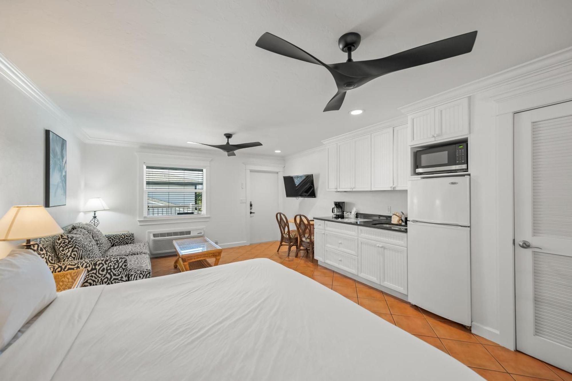 בראדנטון ביץ' Tropic Isle At Anna Maria Island Inn מראה חיצוני תמונה