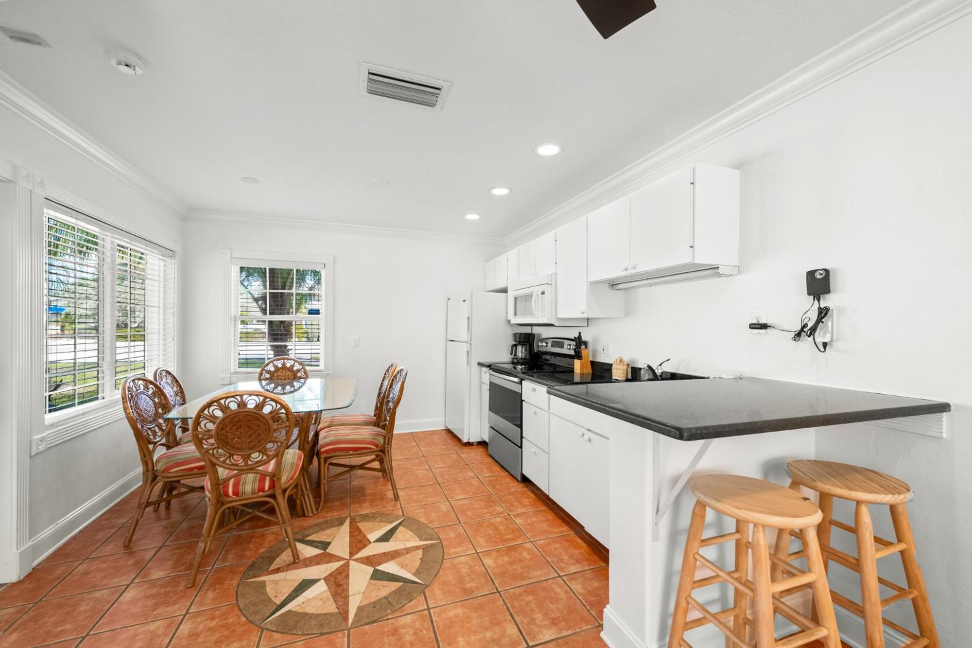 בראדנטון ביץ' Tropic Isle At Anna Maria Island Inn מראה חיצוני תמונה