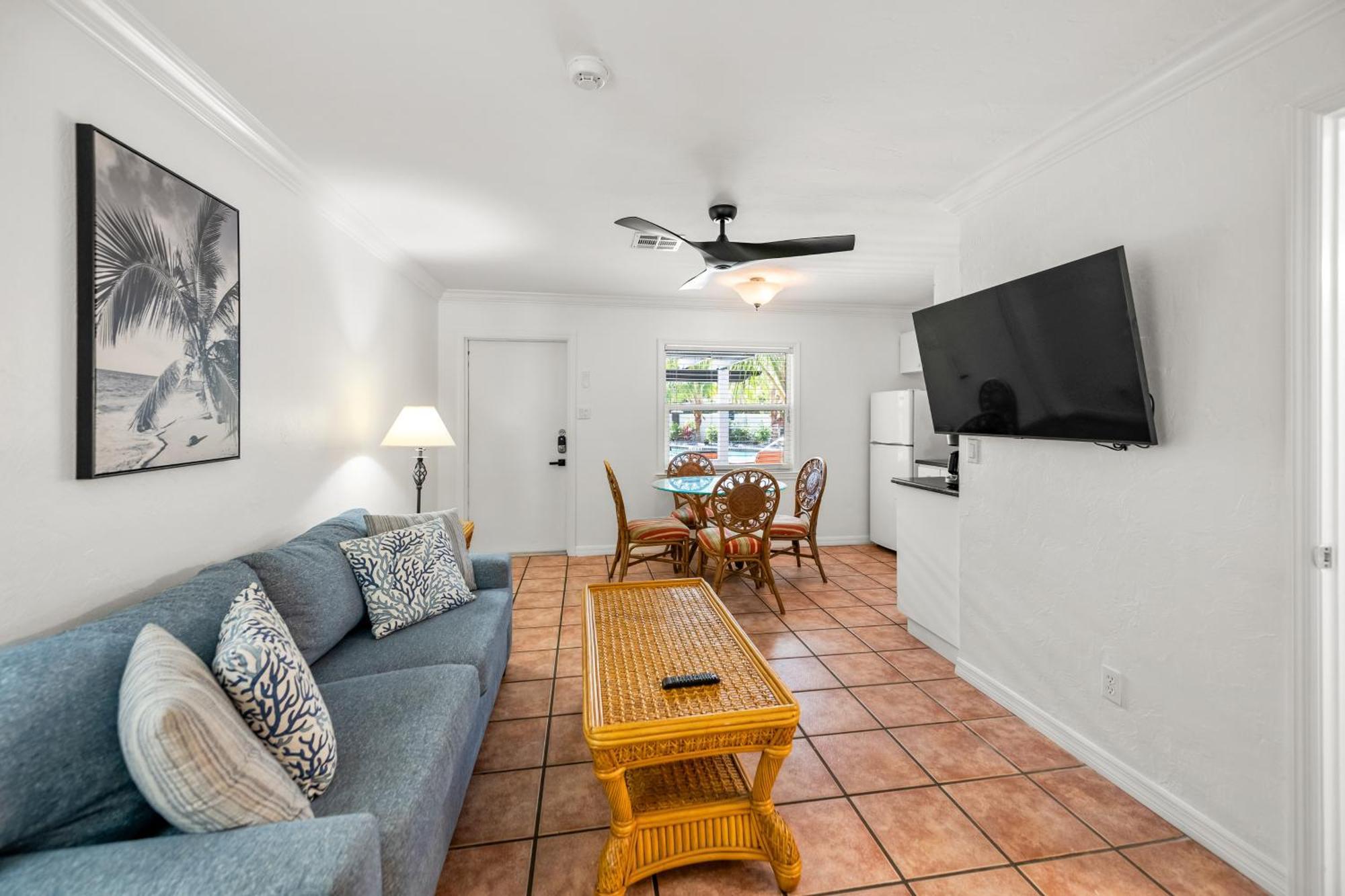 בראדנטון ביץ' Tropic Isle At Anna Maria Island Inn מראה חיצוני תמונה